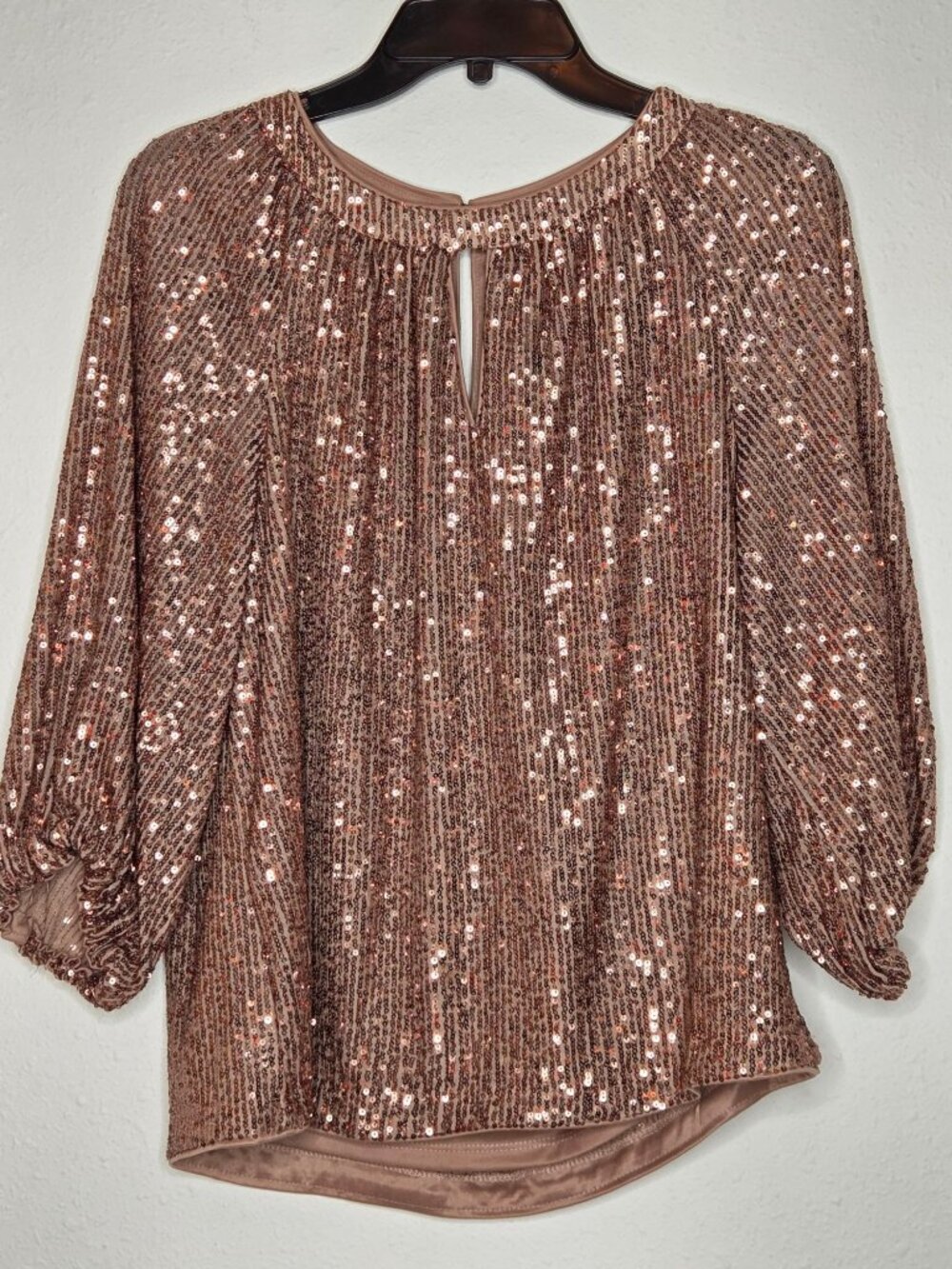 Vince Camuto Sequin Keyhole Detail Raglan Sleeve Top - Foxtrot